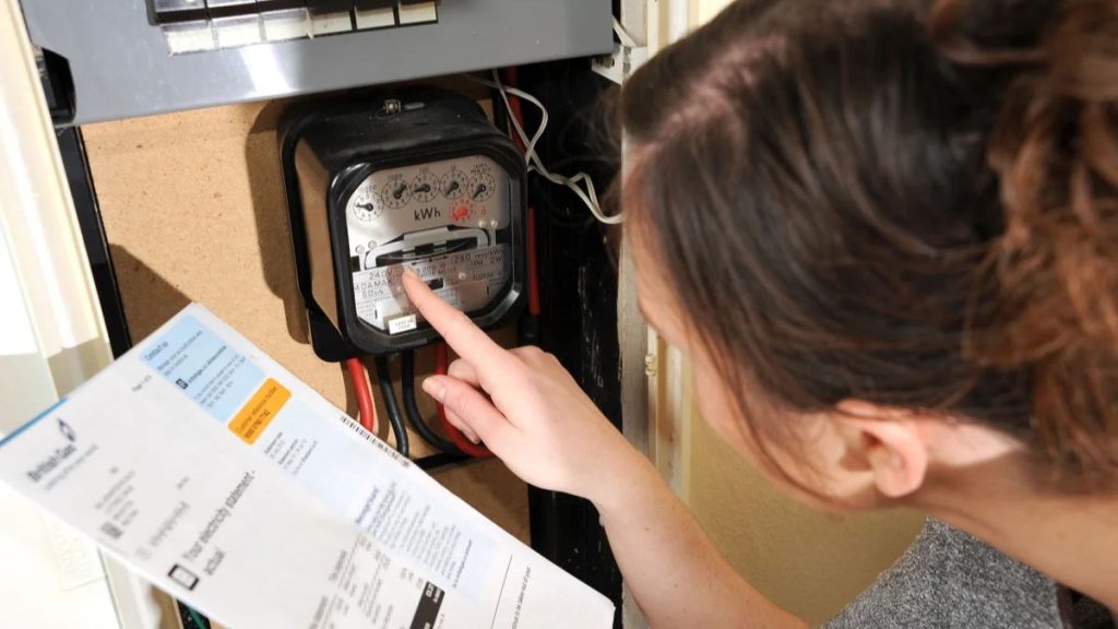 UK Households Told to Submit Meter